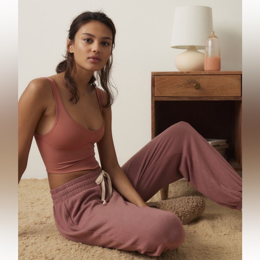 Urban Outfitters Out from Under pounce plush Jenna jogger sweatpants